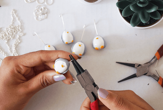 Why you should shop from an independent artist! - Rum and Raisin Studio