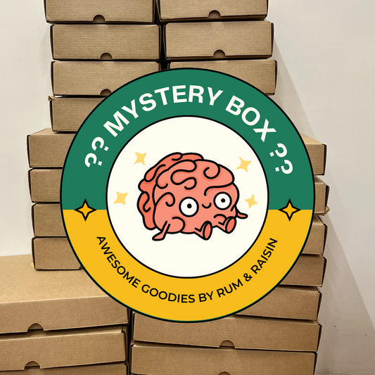 🔥 Mystery Box 🔥 - 10 Products!